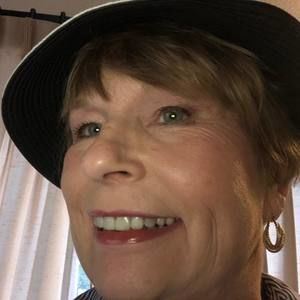 Meet your Posher, Cynthia